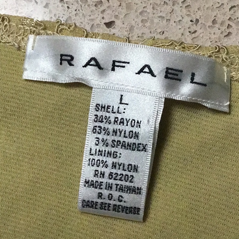 Women’s tank - Picture 3 of 3